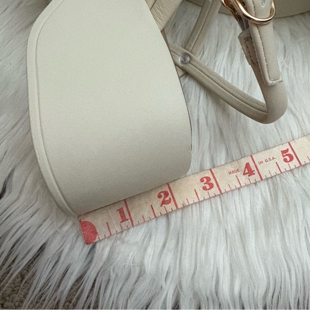 LAST CHANCE - DONATING - Cream Off White Y2k Style Strappy Platform Sandals - Picture 11 of 11